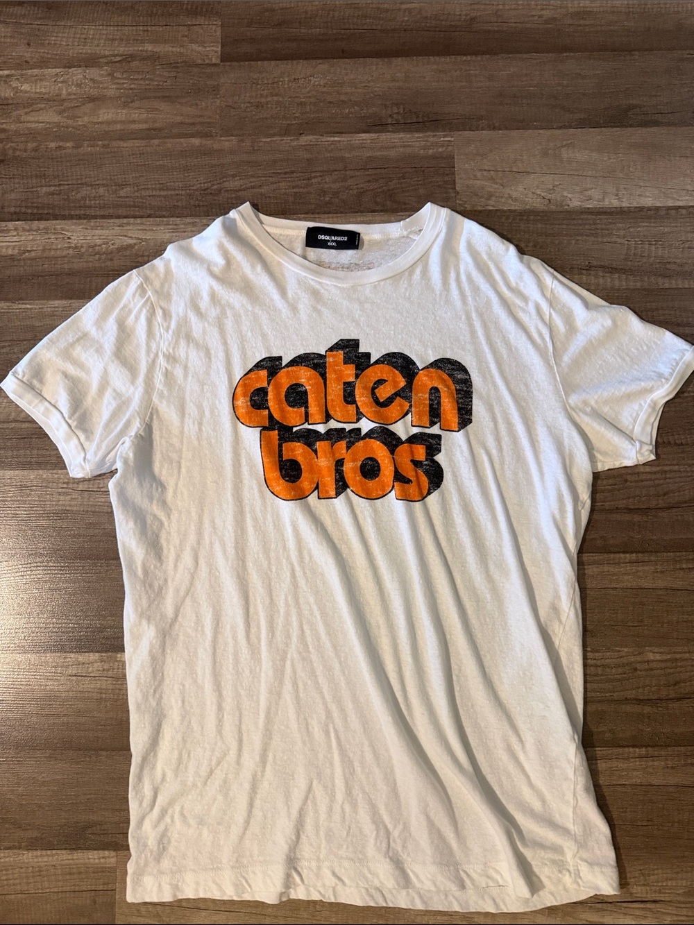 DSQUARED2 White Short-Sleeve Tee with Orange and Black 'caten bros' Graphic
